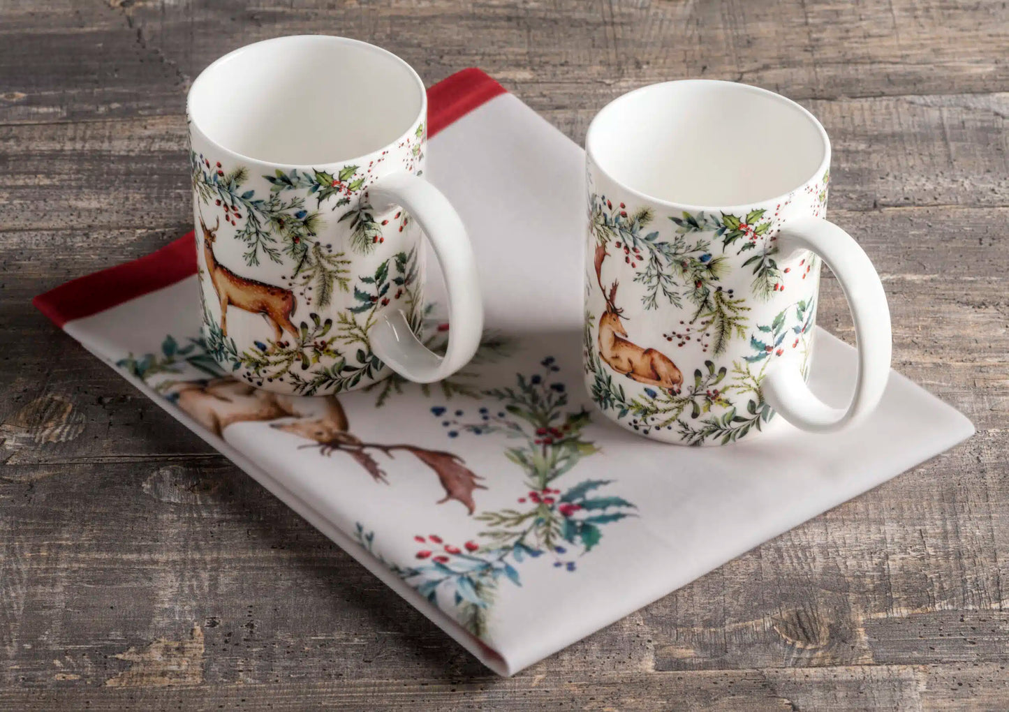 SET DE 2 TAZAS 12 OZ HOLLY TIME