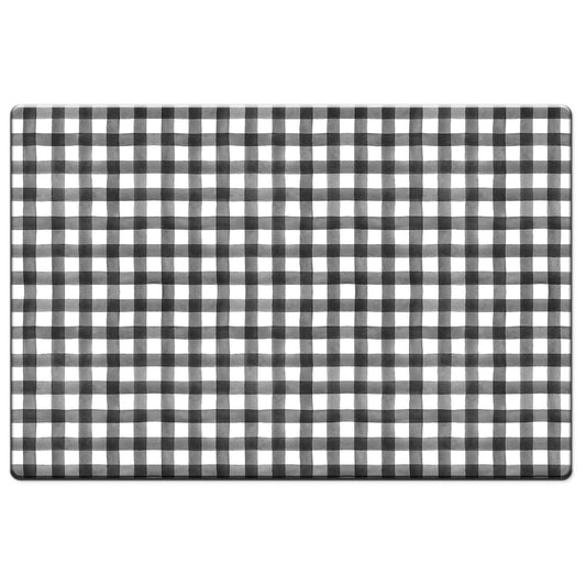Alfombra de cuadros blanco y negro