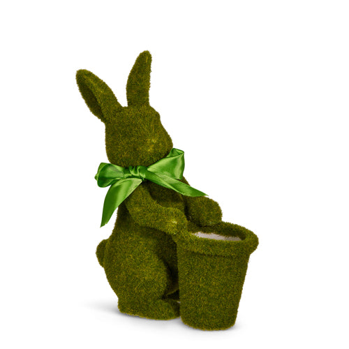 Conejo De Musgo Con Canasta Y Mona Verde