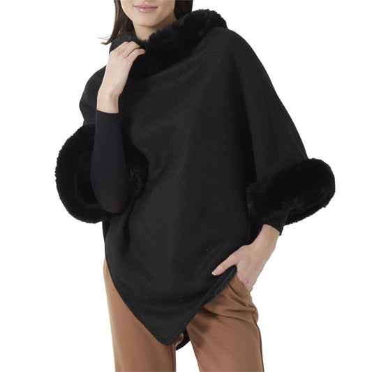 Poncho Negro Con Cuello Y Mangas De Peluche