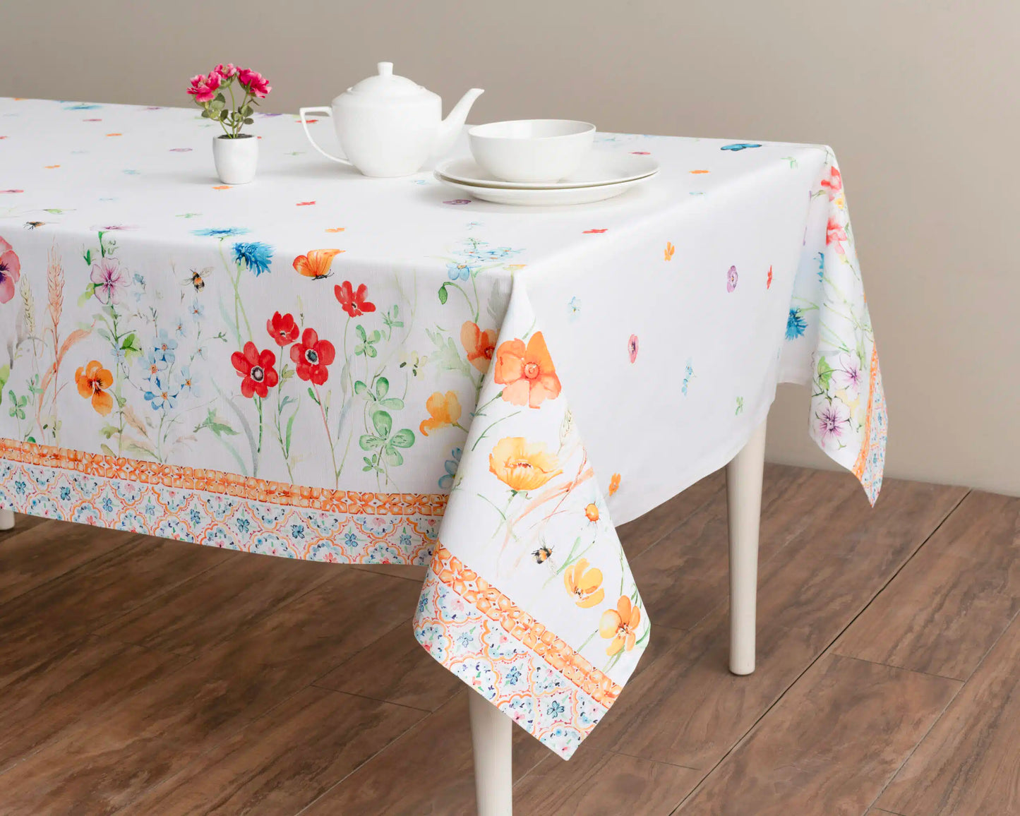 Mantel Summer Whisper