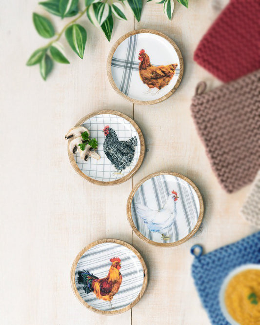 Plato de madera de gallina