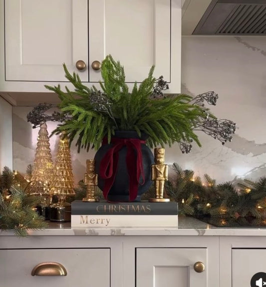 Candeleros De Cascanueces Dorados 7In