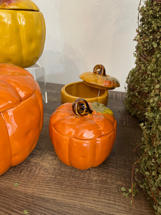 Calabaza con tapadera anaranjada y amarilla peq