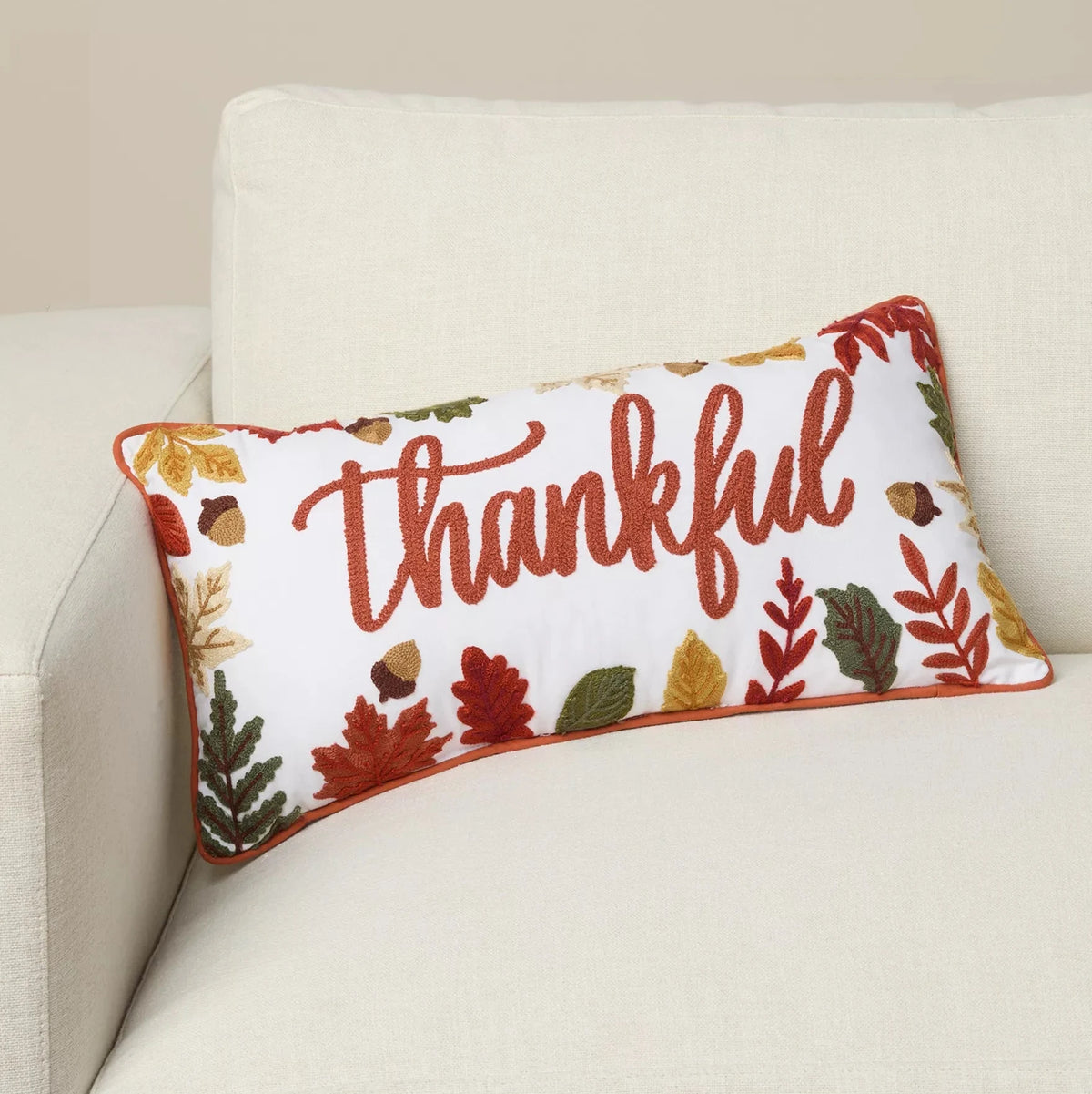Cojin hojas thankful
