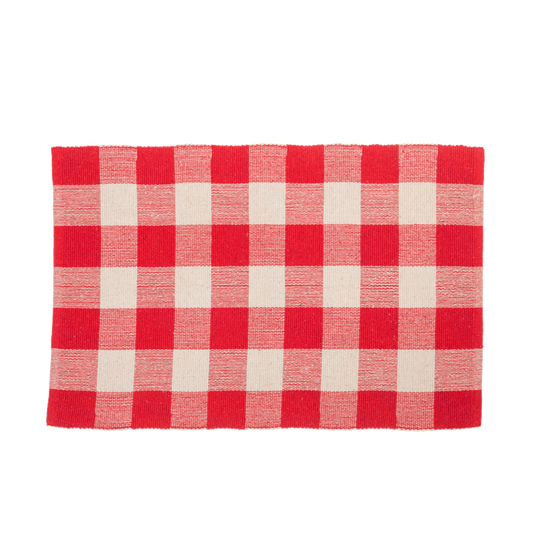 Alfombra de cuadros roja y blanca