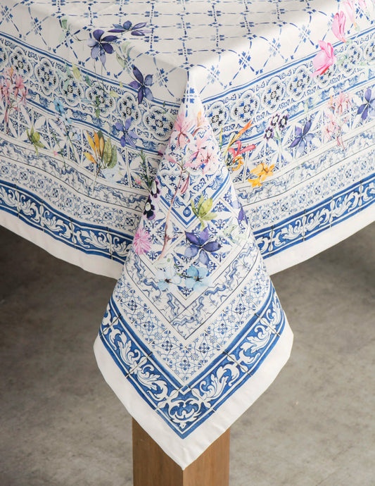 Mantel Faience