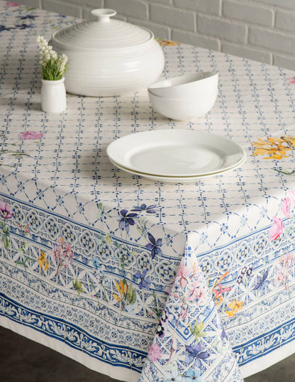 Mantel Faience