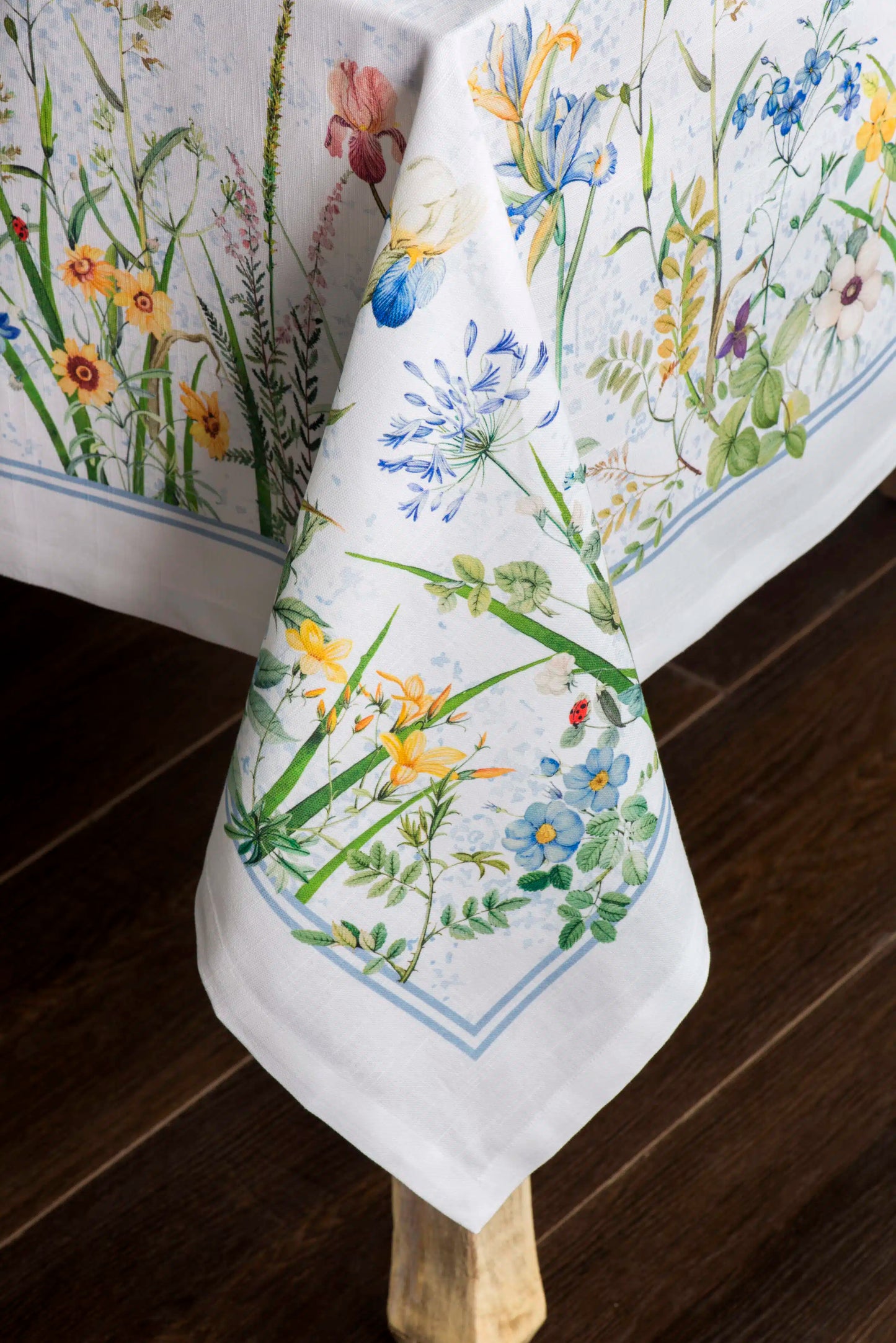Mantel Fleurs de Mai