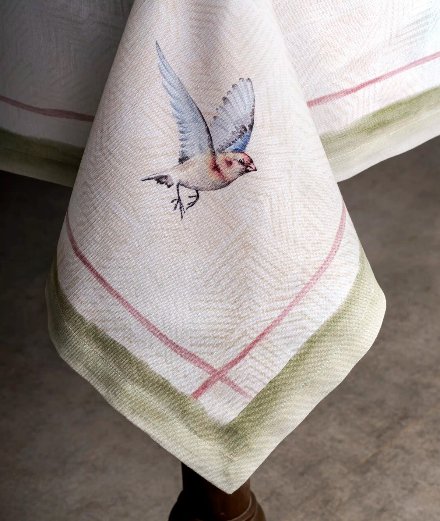 Mantel Flying Birds