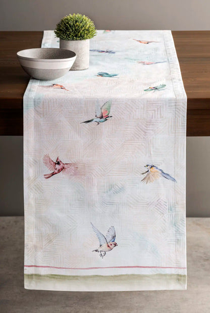 Camino de mesa Flying Birds