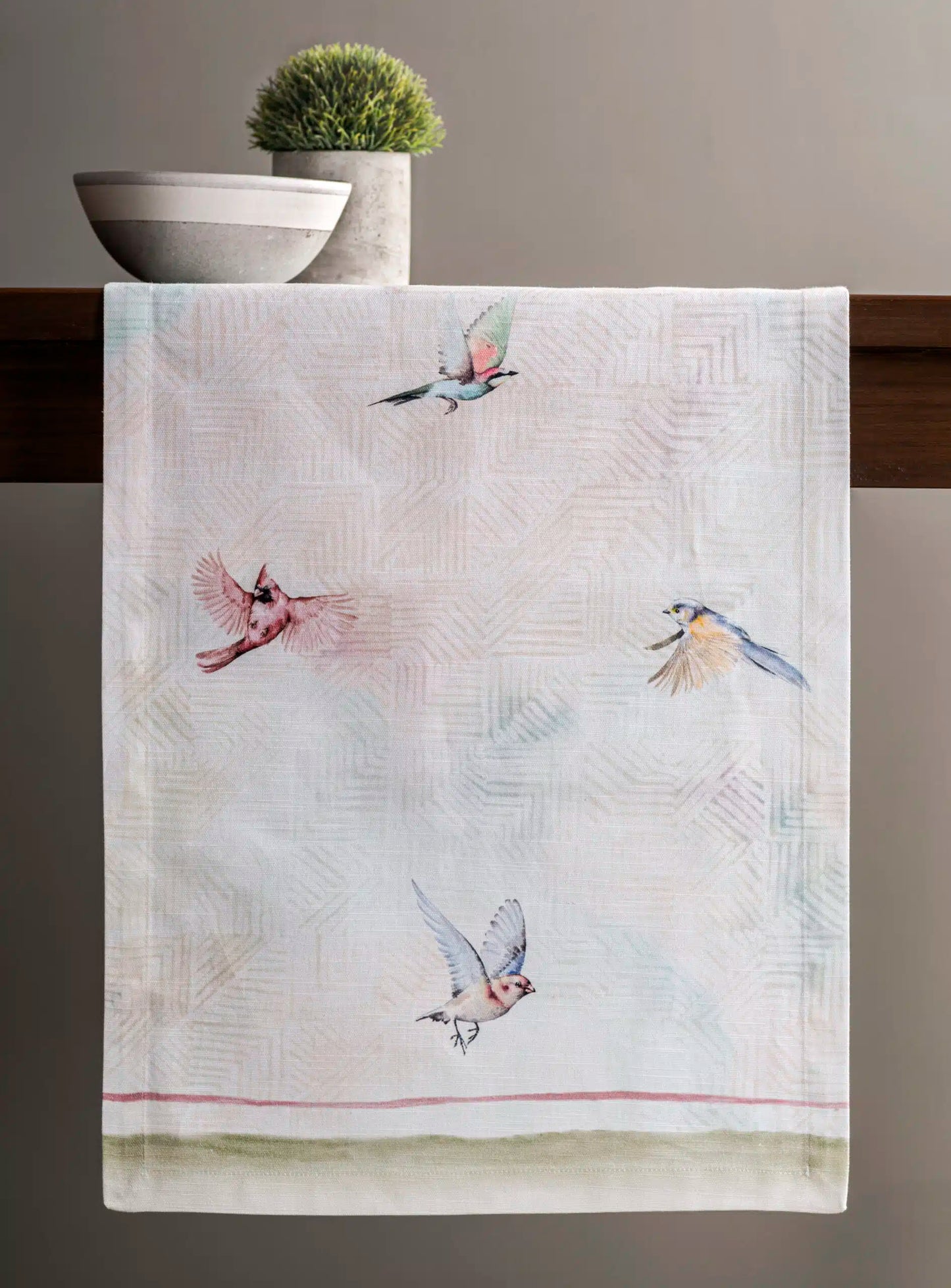Camino de mesa Flying Birds
