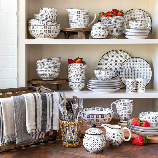 Set de taza y porcelana nordico