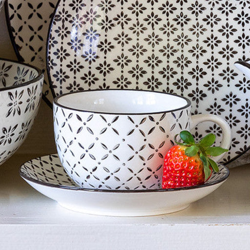 Set de taza y porcelana nordico
