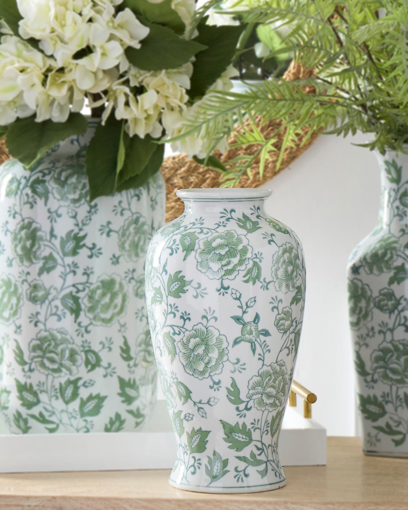 Florero ceramica floral verde y blanco 12.25 pulgadas