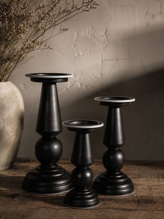candelero 12in negro de metal